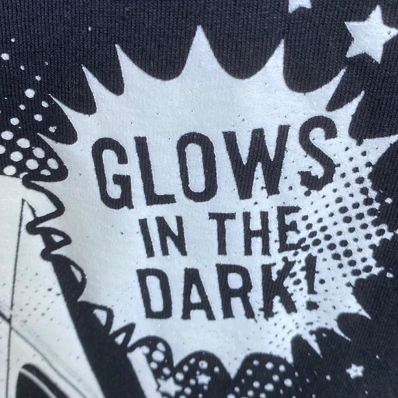 Glow-in-the-dark Buzz Lightyear T-shirt - Picture 2 of 6